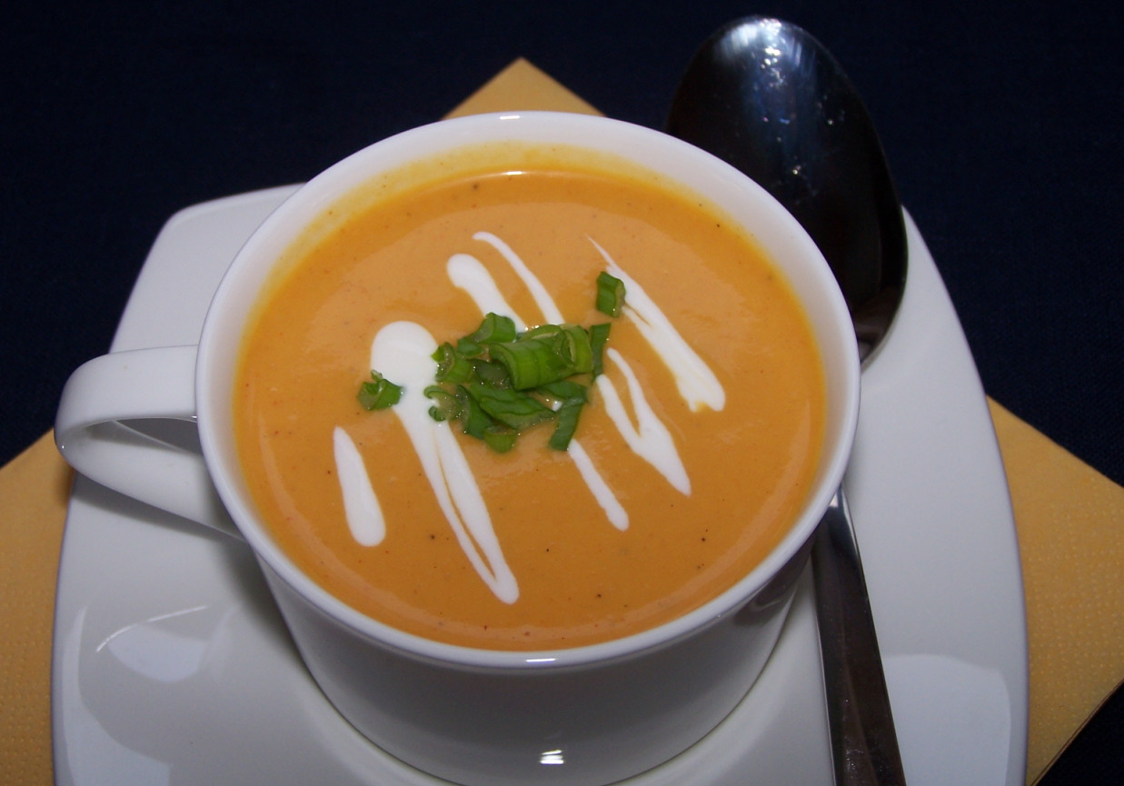 Pyszna i zdrowa zupa, czyli krem z marchewki. foto