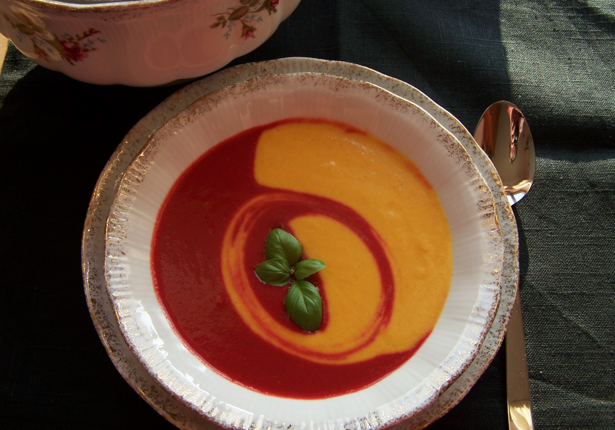 Pyszna i zdrowa zupa, czyli krem z marchewki. foto