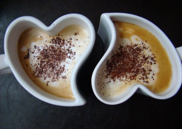 Fotografia przedstawiająca Pyszna kawa z likierem