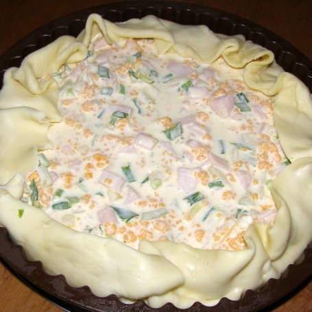 Krok 4 - pyszna tarta wytrawna... foto
