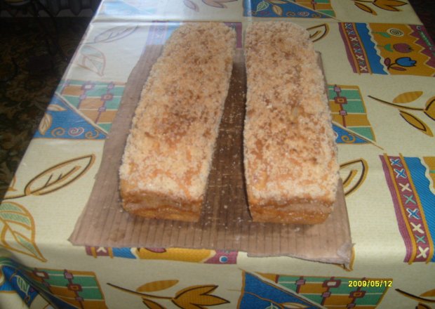 Fotografia przedstawiająca Pyszne ciasto drożdżowe
