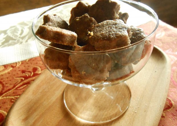Fotografia przedstawiająca Pyszne kakaowe ciasteczka.