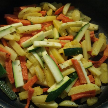 Krok 4 - Pyszne warzywa do obiadu foto