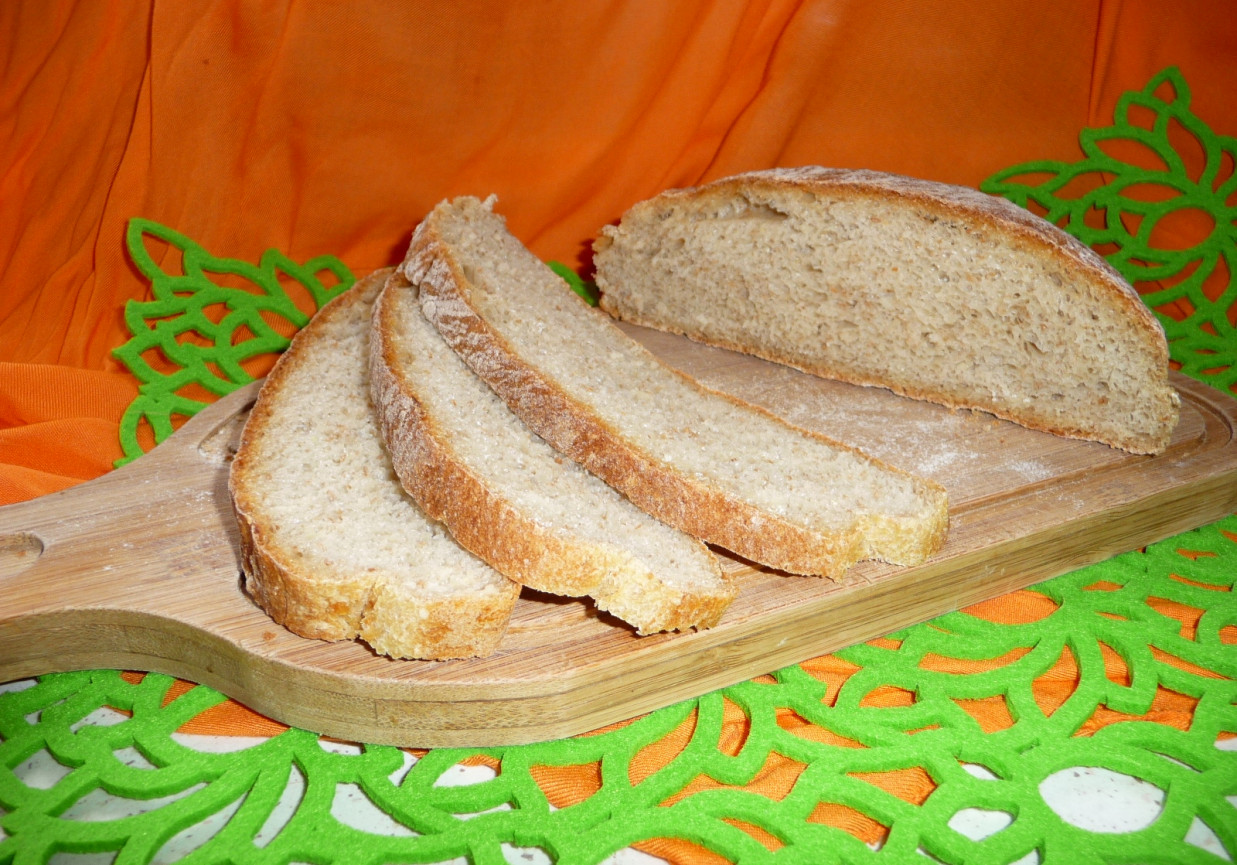Pyszny chleb z ziamniakami foto