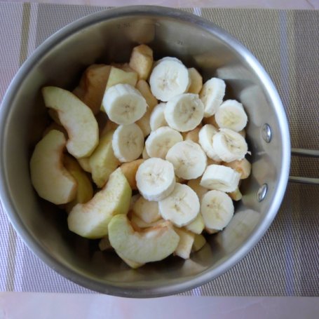 Krok 1 - Pyszny mus jabłkowo-bananowy foto