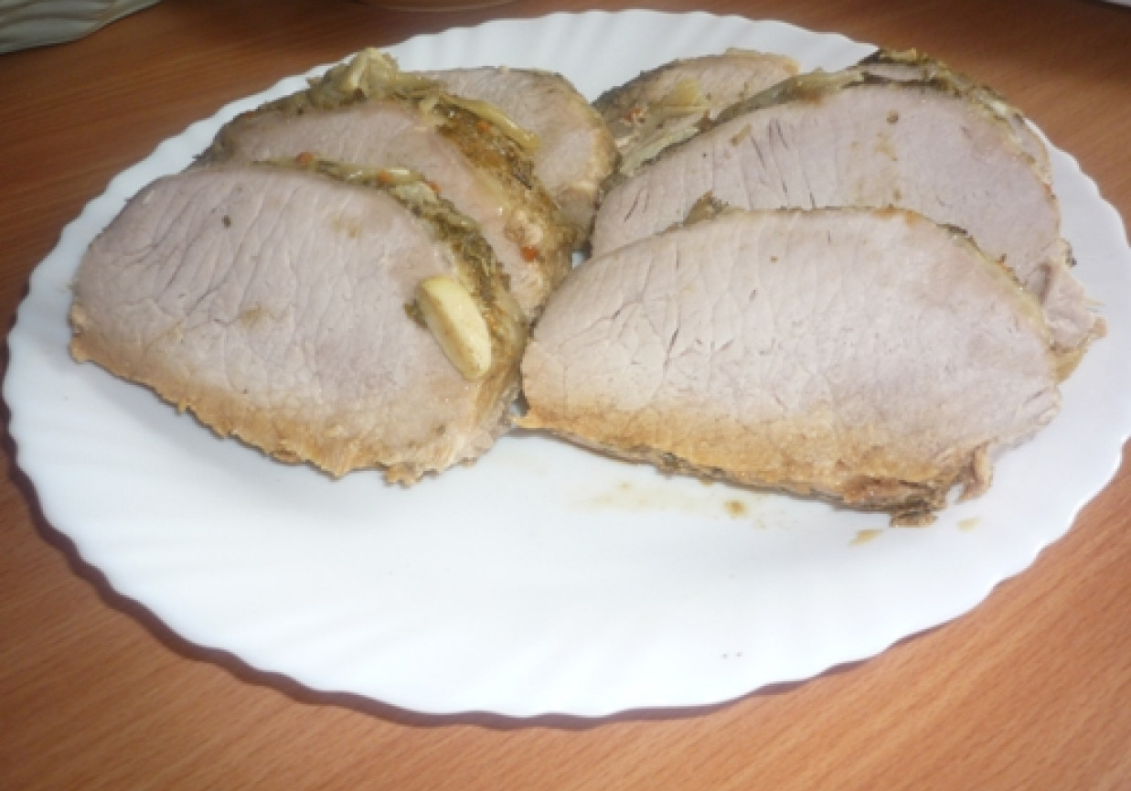 Pyszny schab w sosie własnym foto