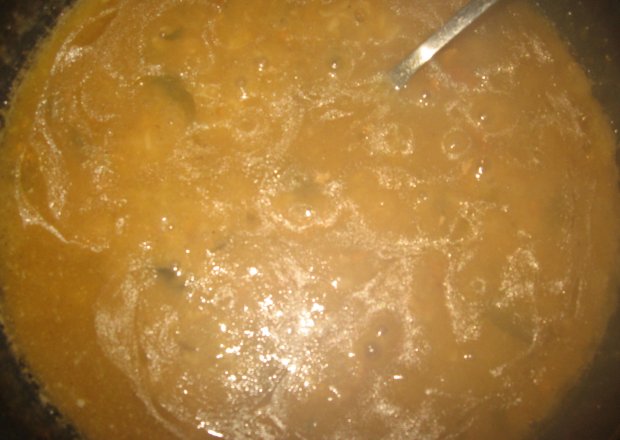 Fotografia przedstawiająca Pyszny sos do kaszy z tłuszczu od zrazików