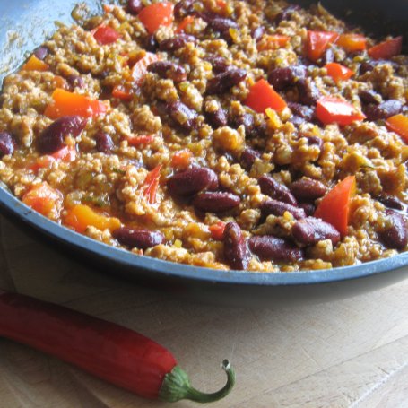 Krok 1 - Quesadillas z farszem chilli con carne foto