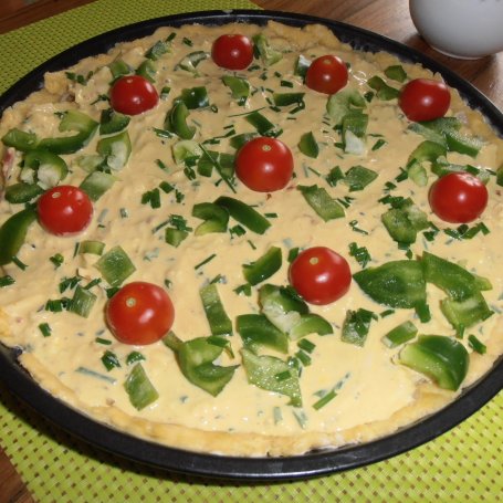 Krok 5 - Quiche z cheddarem boczkiem i serkiem foto