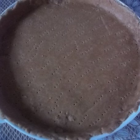 Krok 2 - Quiche z wędzonym łososiem i żurawiną foto