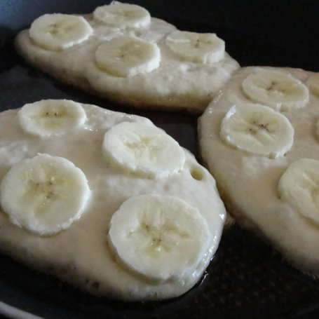 Krok 2 - Racuchy z bananami foto