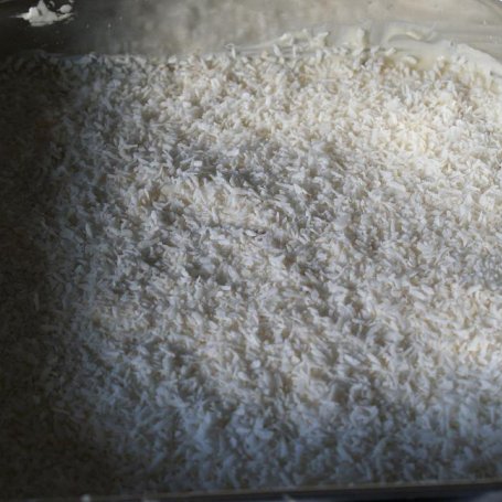 Krok 3 - Rafaello - ciasto foto