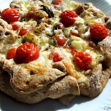 Krok 5 - razowa pizza Margherita (inna wersja) foto