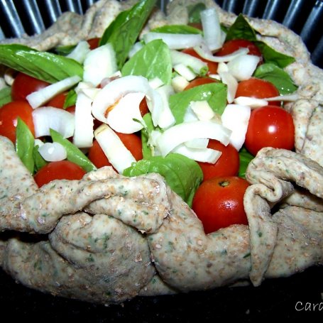 Krok 3 - razowa pizza Margherita (inna wersja) foto