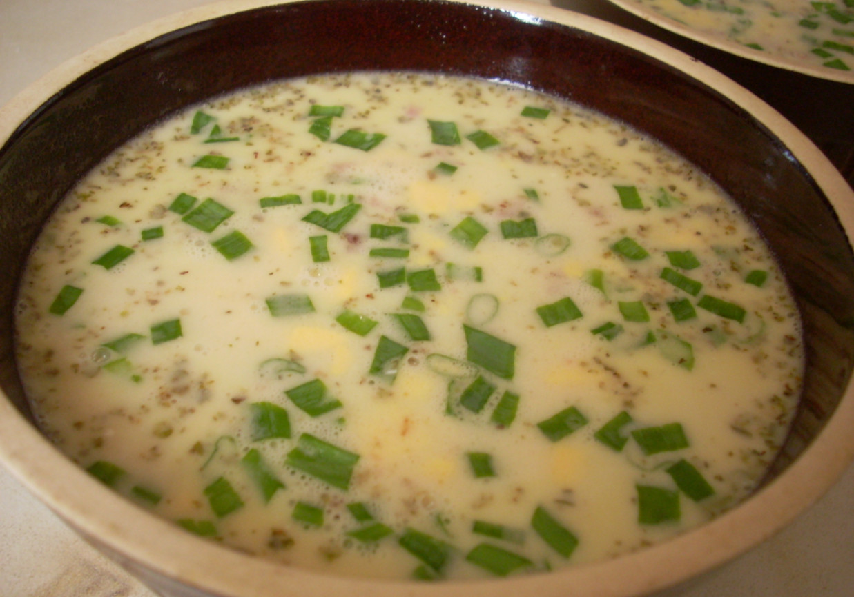 Regionalna zupa chrzanowa foto