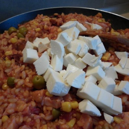 Krok 10 - Risotto podwójnie pomidorowe z kurczakiem. foto
