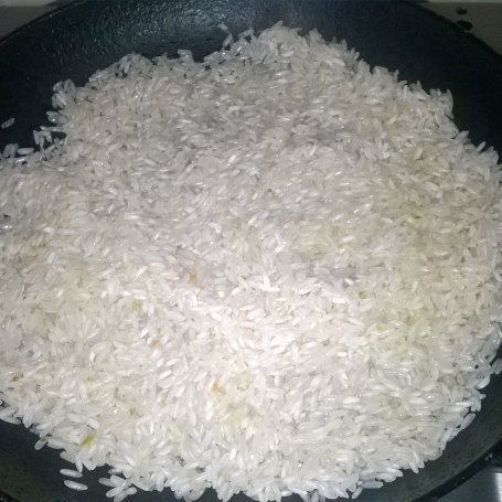 Krok 1 - Risotto z kurczakiem w carry i warzywami foto