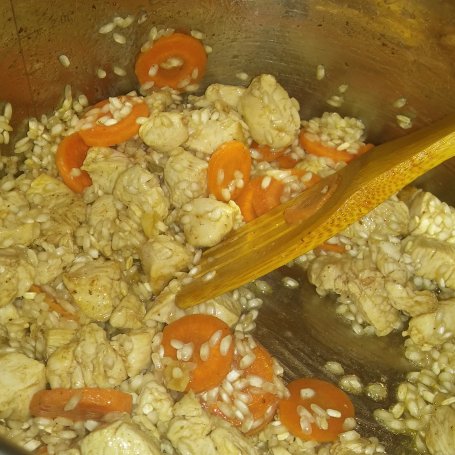 Krok 2 - Risotto z kurczakiem foto