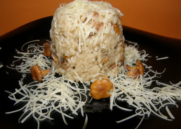 Fotografia przedstawiająca risotto z kurkami