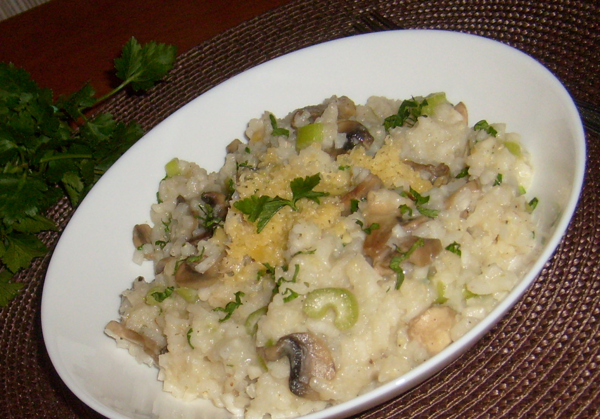 RISOTTO Z PIECZARKAMI I SELEREM NACIOWYM DoradcaSmaku.pl