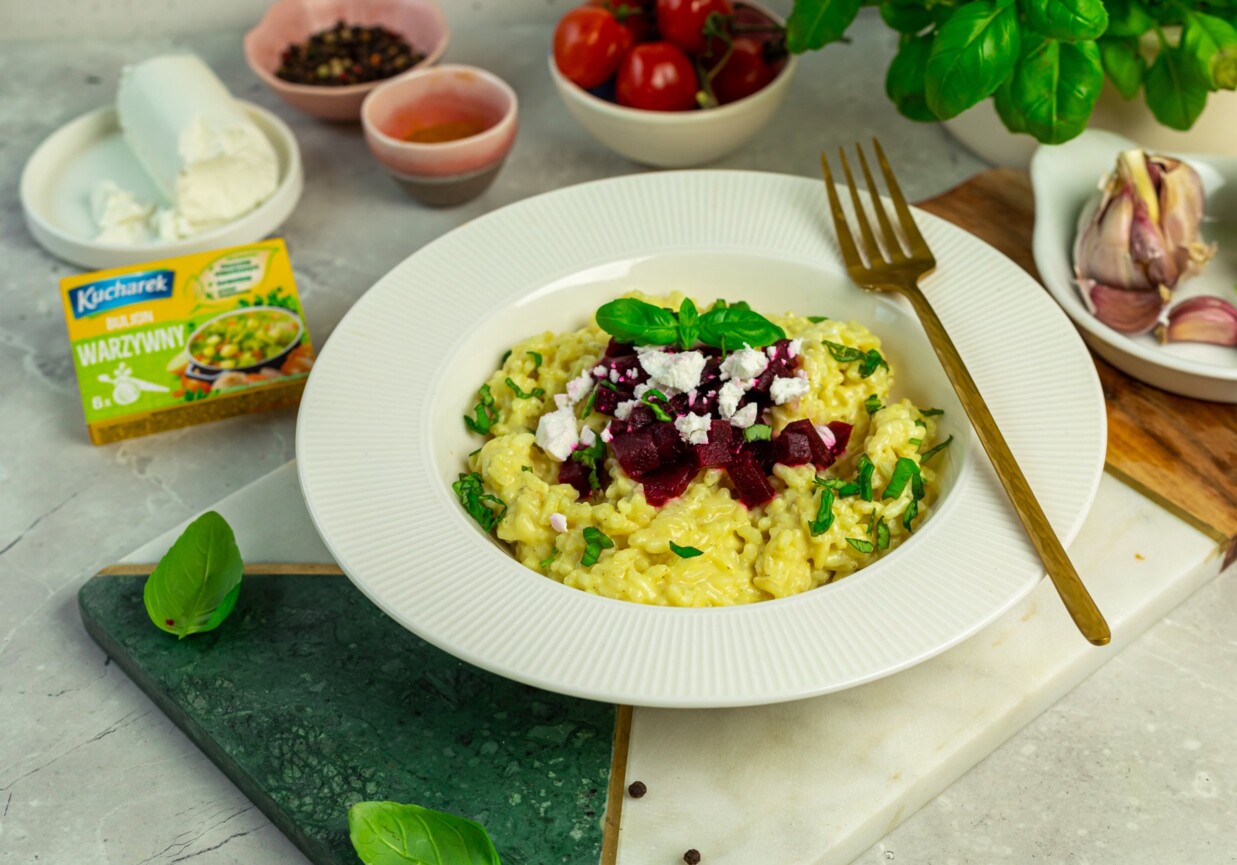 Risotto z pieczonym burakiem i kozim serem foto