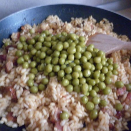 Krok 5 - Risotto z serem feta na surowym boczku. foto