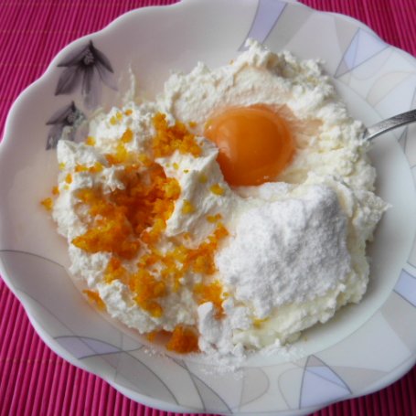 Krok 1 - Rogaliki drożdżowe z serem foto