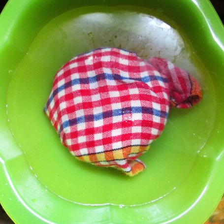 Krok 2 - Rogaliki z ciasta kąpanego foto