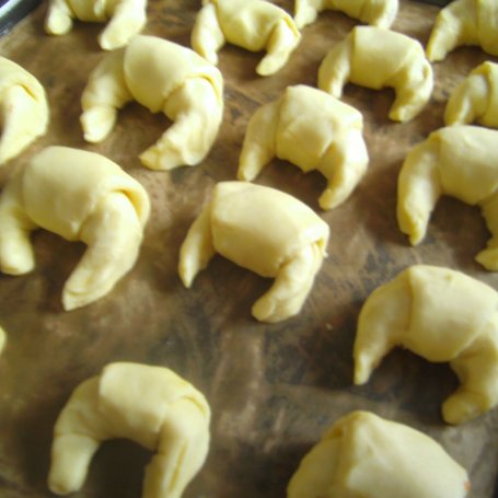 Krok 3 - Rogaliki z piwem foto