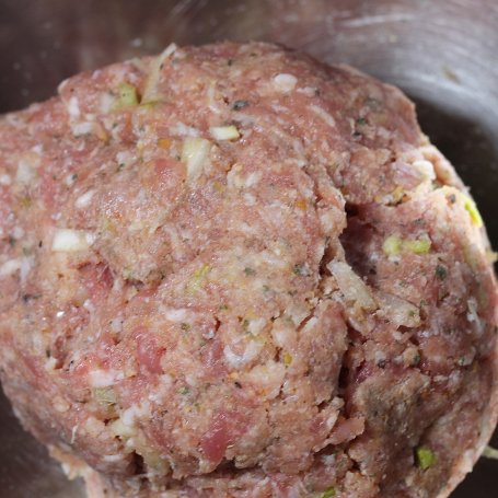 Krok 2 - Rolada z indyka nadziewana mielonym foto