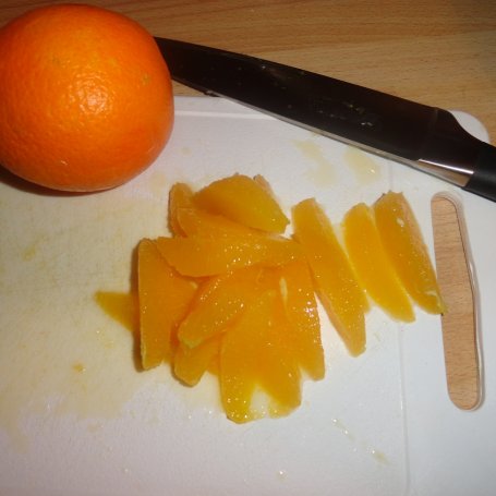 Krok 6 - Rolada z kremem pomarańczowym z ananasem foto