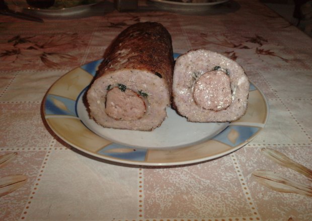 Fotografia przedstawiająca Rolada z mięsa mieloneg