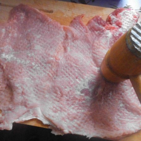 Krok 2 - Rolada z szynki z pieczarkowym nadzieniem. foto
