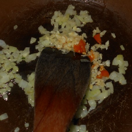 Krok 2 - Rolada z udźca indyczego z jarmużem i suszonymi pomidorami foto