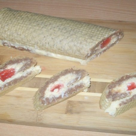 Krok 5 - Rolada z wafli siostry Anastazji foto