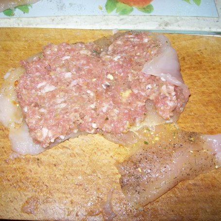Krok 1 - roladki drobiowe z mięsem mielonym foto