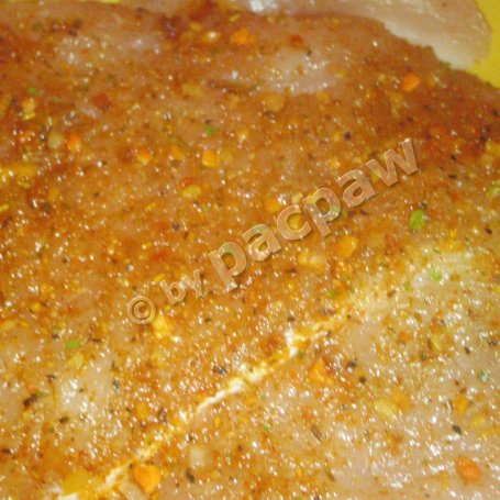Krok 2 - Roladki drobiowe z suszonym pomidorem i serem pleśniowym foto