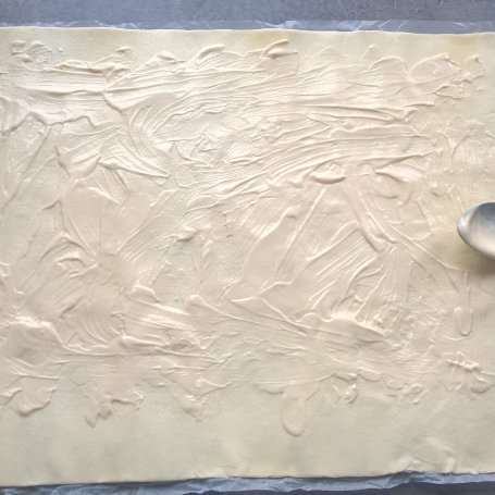 Krok 1 - Roladki francuskie z suszonymi pomidorami, szynką parmeńską i camembertem foto