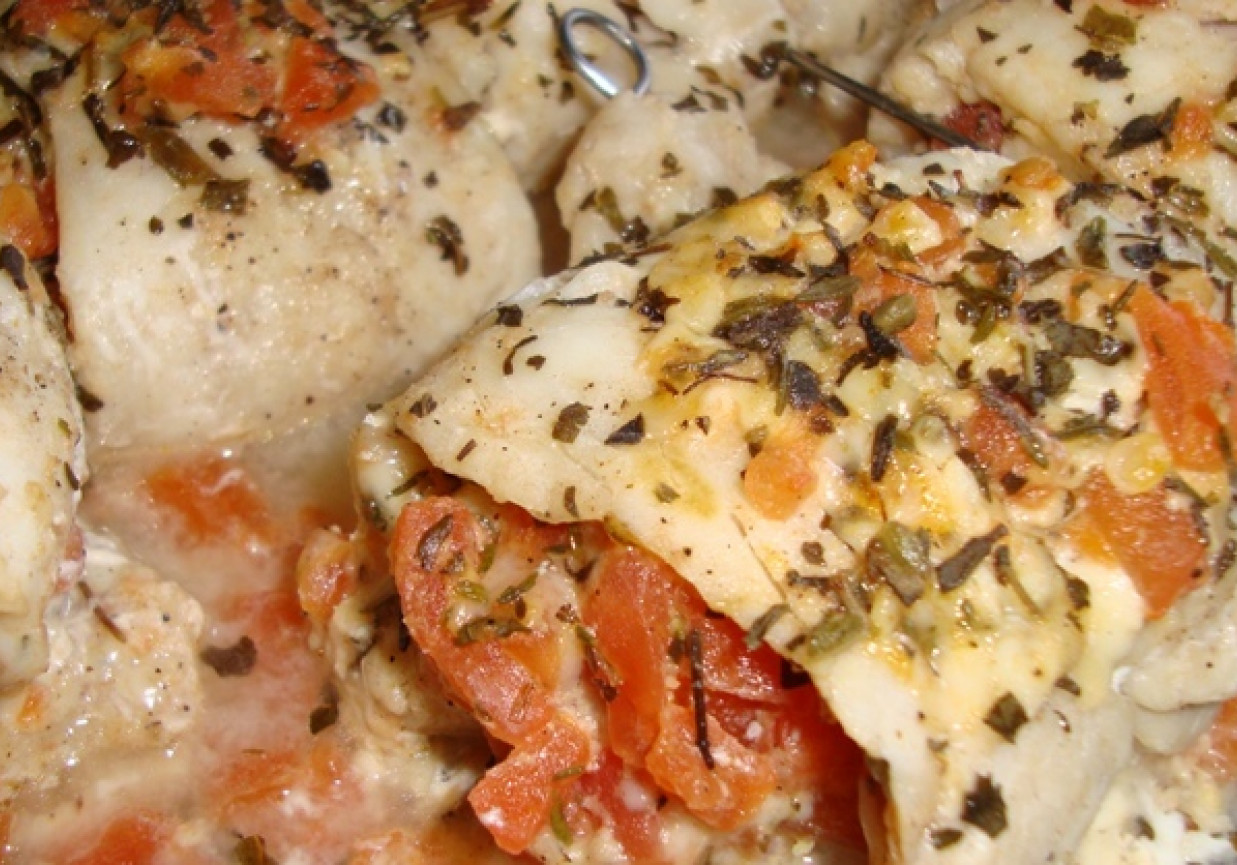Roladki rybne nadziewane pomidorami i mozzarellą foto