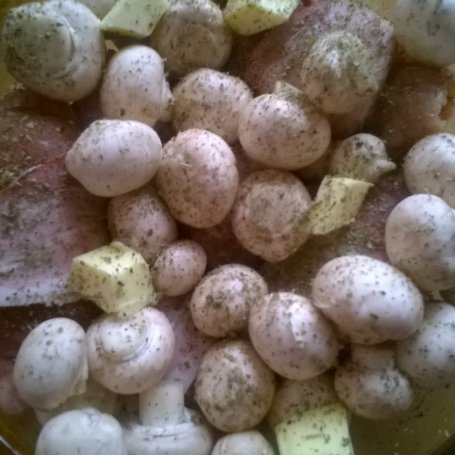 Krok 6 - Roladki wieprzowe chrzanowo-pieczarkowe foto