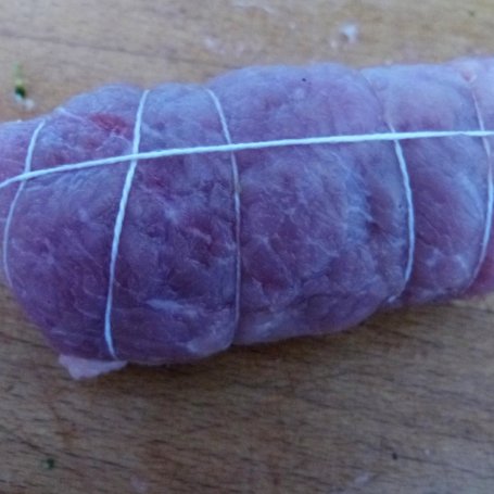 Krok 6 - Roladki wieprzowe z brokułem i papryką foto