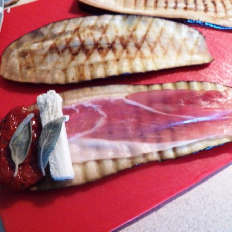 Krok 3 - Roladki z bakłażana foto