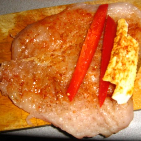 Krok 1 - Roladki z camembertem w sosie pietruszkowym foto