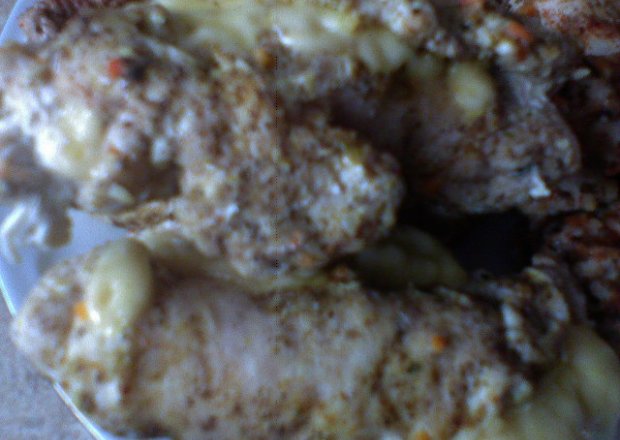 Fotografia przedstawiająca Roladki z kurczaka z serem na parze