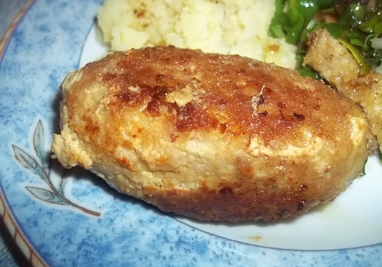 Roladki z mięsa mielonego z curry i szpinakiem foto