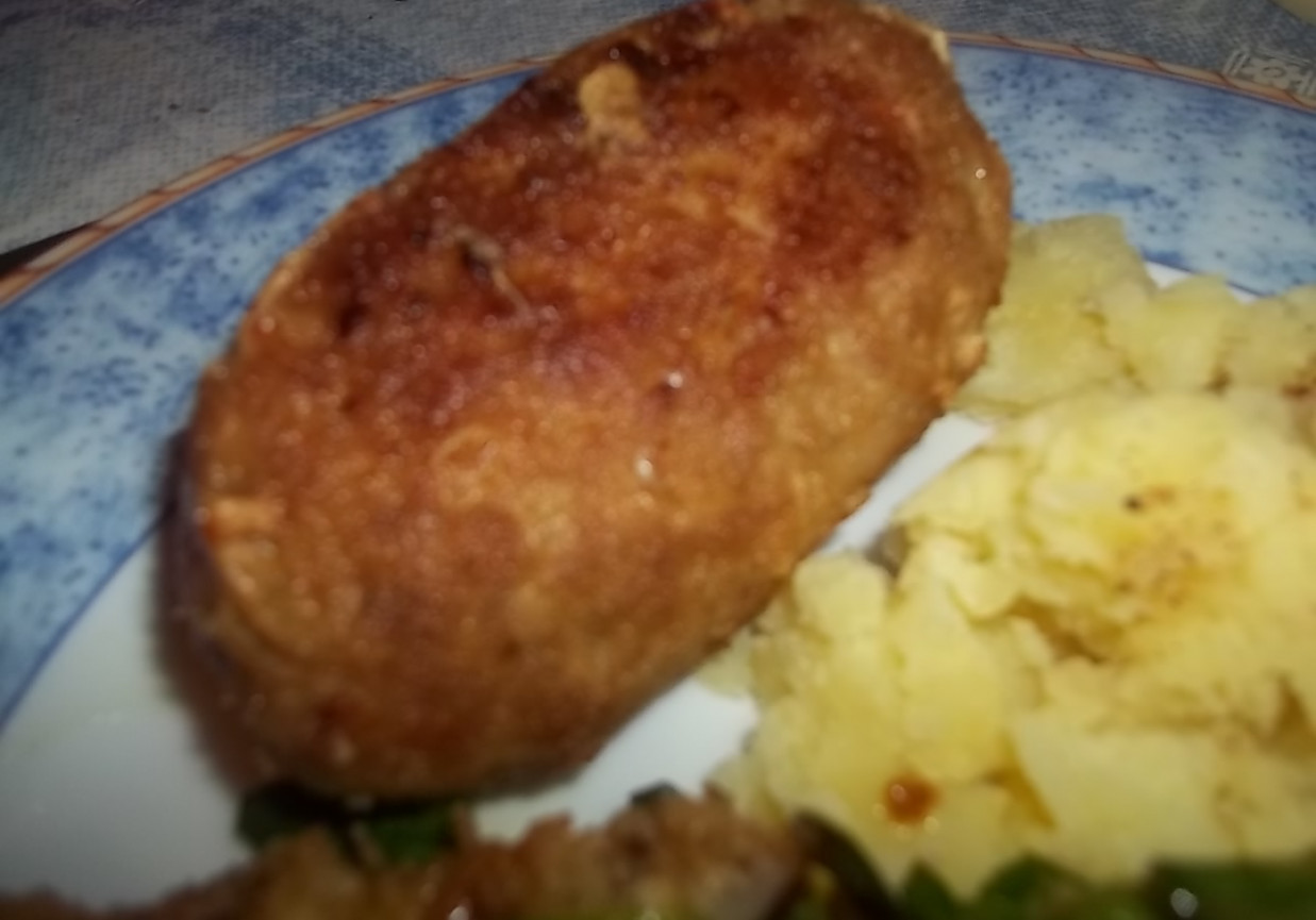 Roladki z mięsa mielonego z curry i szpinakiem foto