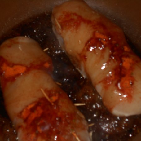 Krok 5 - Roladki z piernikowo-żurawinowym nadzieniem i balsamicznym sosem maślanym foto