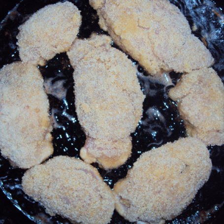 Krok 4 - Roladki z piersi kurczaka z pieczarkami foto
