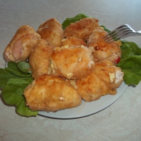 Krok 5 - Roladki z piersi kurczaka z serem foto