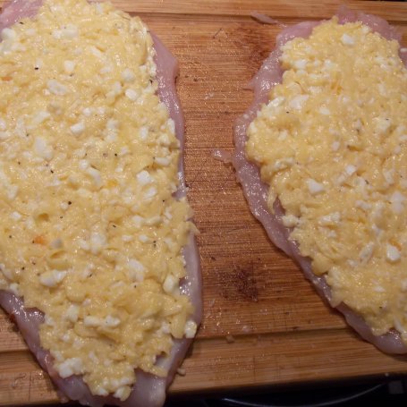 Krok 3 - Roladki z serem żółtym i jajkami foto